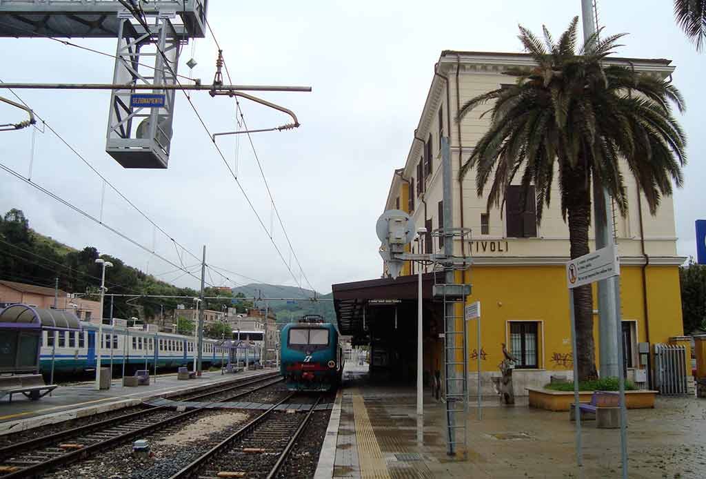 Bahnhof Tivoli