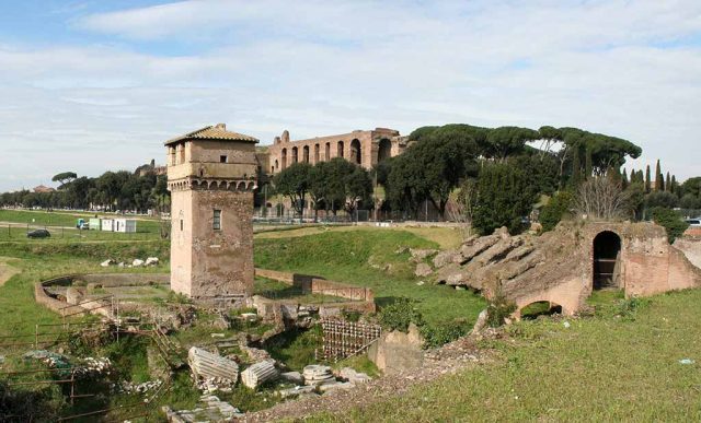 Circus Maximus Turm Tribuene