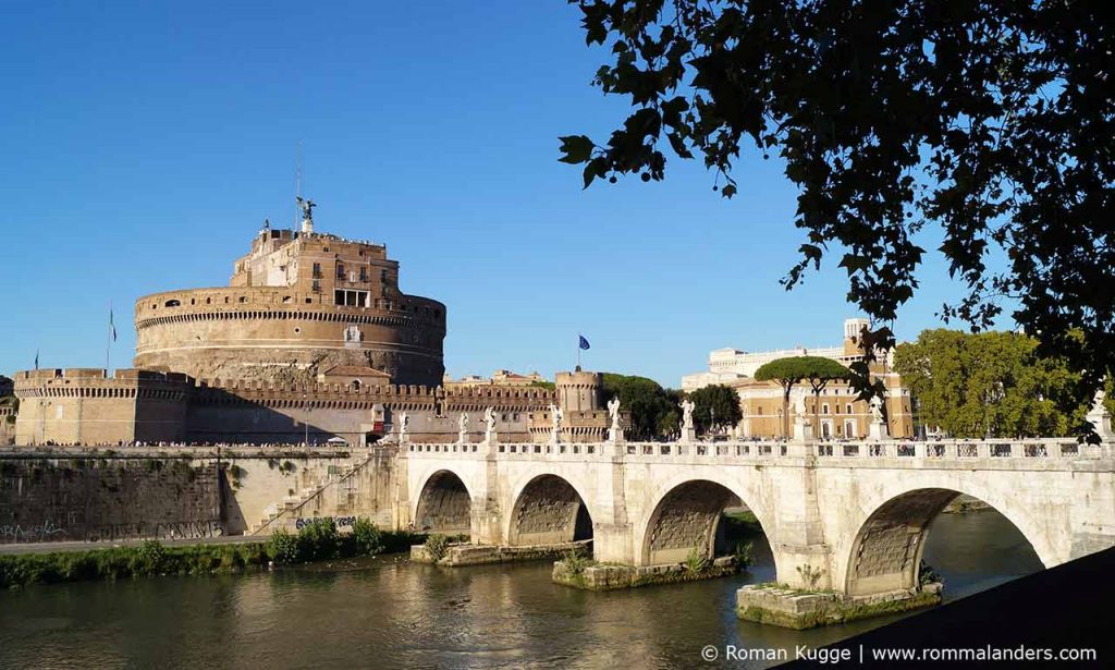 Engelsburg Castel Sant Angelo in Rom Engelsbruecke