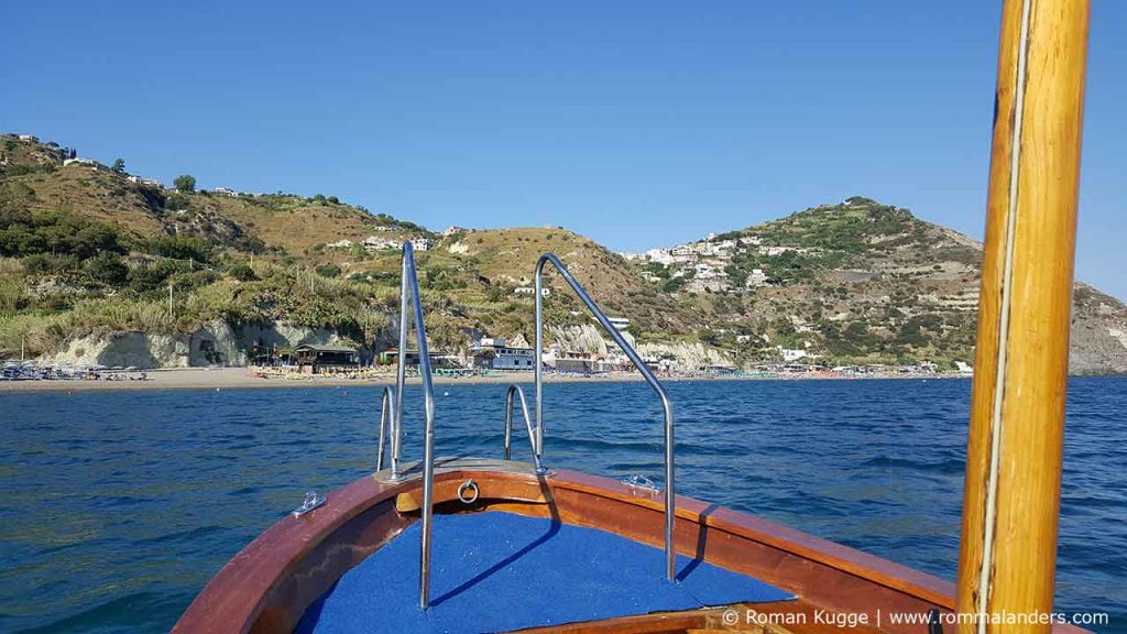 Bootsfahrt von Sant' Angelo zum Maronti Strand Ischia