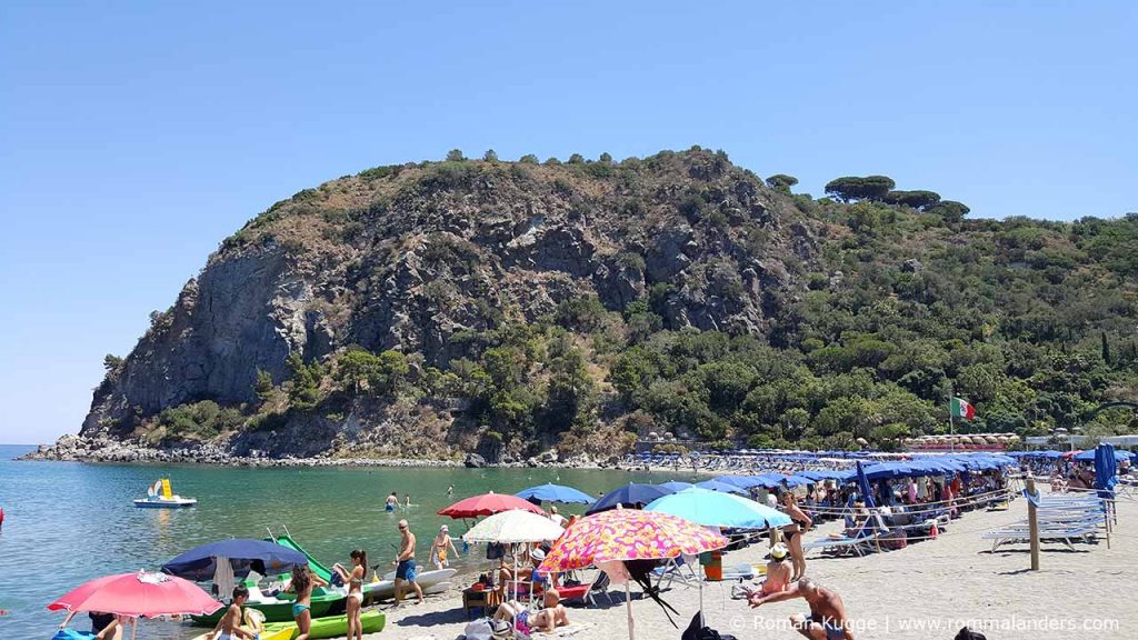 Strand San Montano Ischia