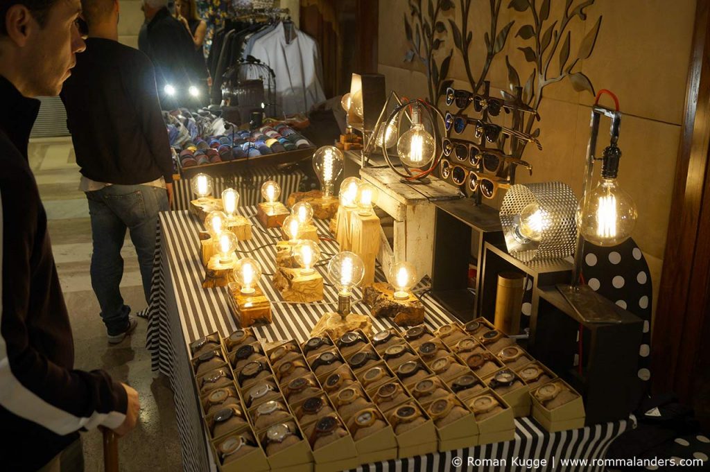 Mercato Monti Markt Designer in Rom