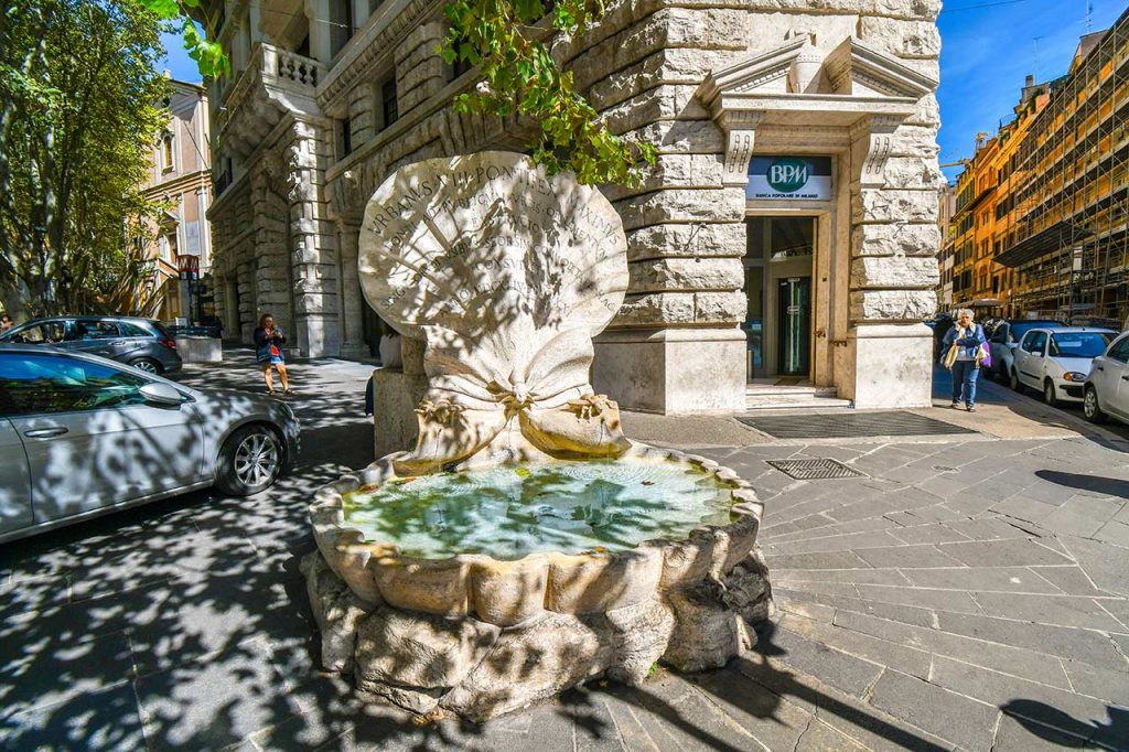 Fontana delle Api Brunnen in Rom